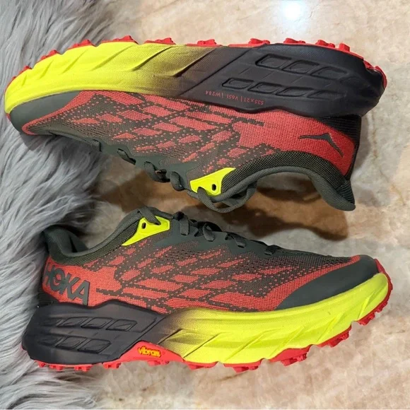 НОКА Speedgoat 5 Trail Running Shoe (Men) - Picture 4 of 12